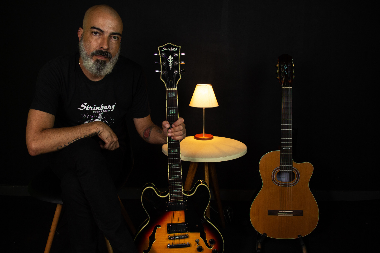 ANDERSON ZAPPA FAZ SHOW NO ANTIQUÁRIO EM CAMPO GRANDE