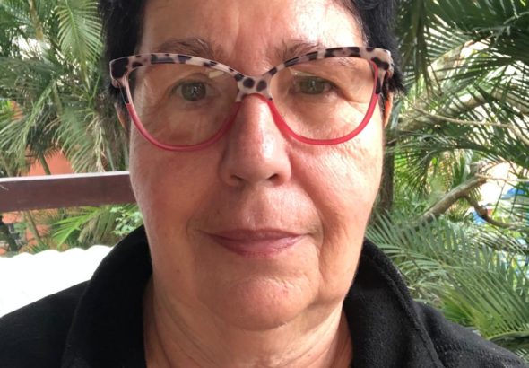 Flávia Fernandes encanta o público carioca em exposição no Rio