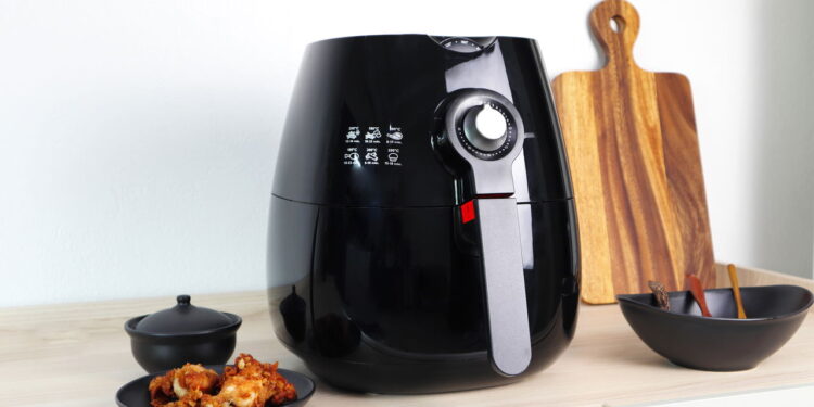 Crujência, Saúde e Praticidade: Por que Essas Três Marcas de Air Fryer Dominam as Cozinhas em 2025